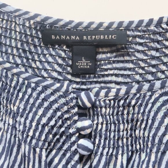 Banana Republic 100% Silk Blue White Striped Peasant Blouse Size L Boho Chic - Picture 6 of 9